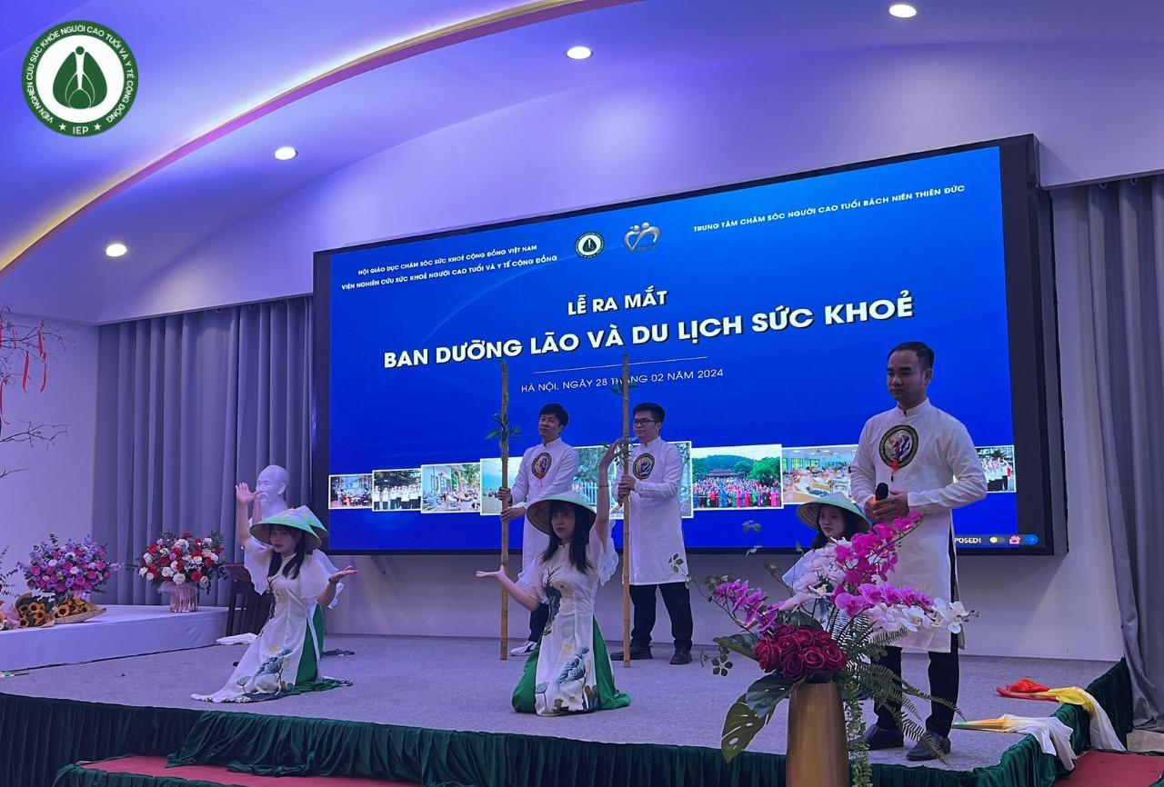 24228 Ban dưỡng lão 4