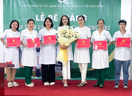 LỚP "CHĂM SÓC SỨC KHỎE NGƯỜI CAO TUỔI TẠI CỘNG ĐỒNG" Khóa III -2024 BẾ GIẢNG THÀNH CÔNG TỐT ĐẸP