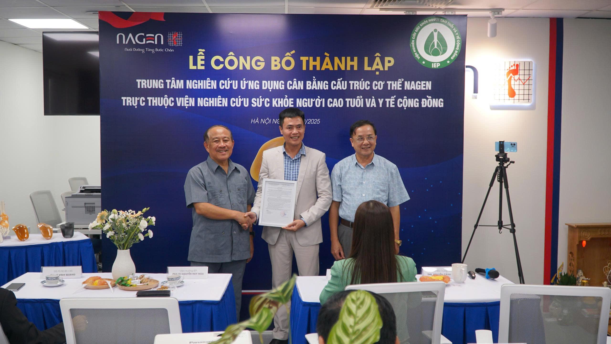 z7110484457683_6faab1f1301489d1acceb76bac595e4f