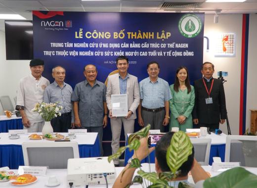 LỄ CÔNG BỐ THÀNH LẬP TRUNG TÂM NGHIÊN CỨU ỨNG DỤNG CÂN BẰNG CẤU TRÚC CƠ THỂ NAGEN