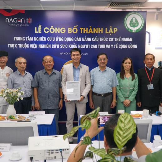 LỄ CÔNG BỐ THÀNH LẬP TRUNG TÂM NGHIÊN CỨU ỨNG DỤNG CÂN BẰNG CẤU TRÚC CƠ THỂ NAGEN